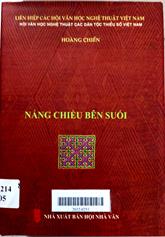 Nắng chiều bên suối